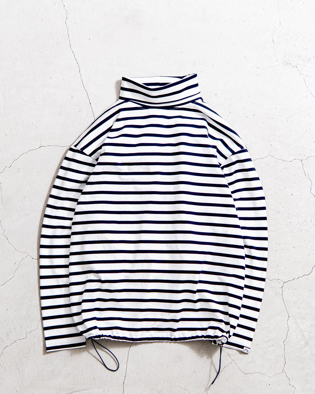 CMF OUTDOOR GARMENT BORDER MOC TEE