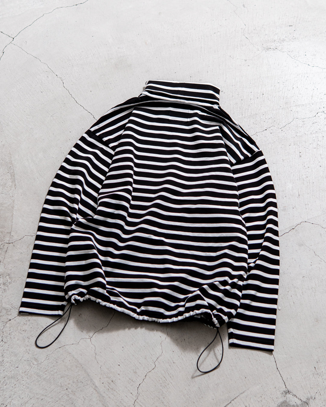 CMF OUTDOOR GARMENT BORDER MOC TEE