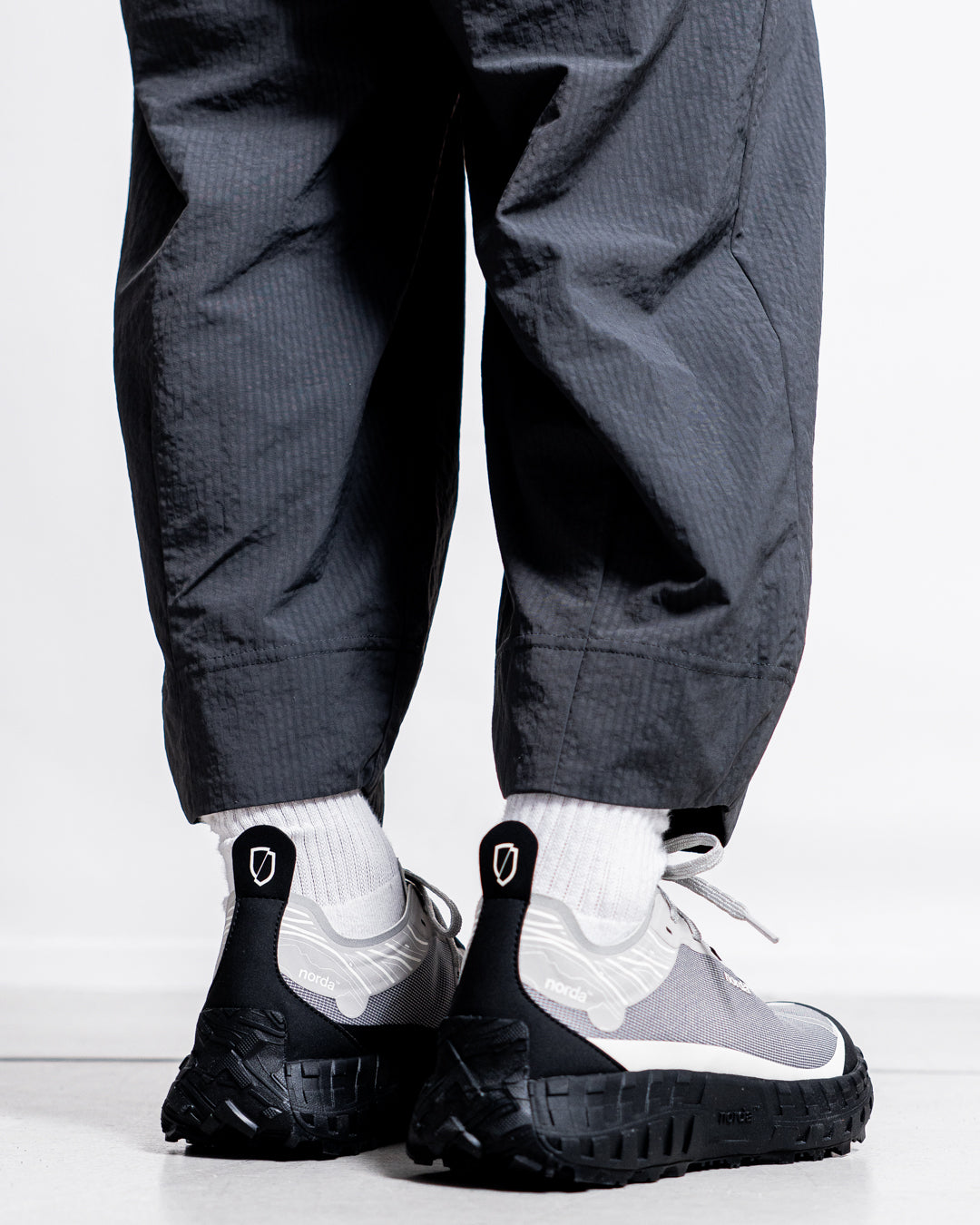 【zentex exclusive】norbit Shadow Stripe Cropped Easy Pants "zentex custom"