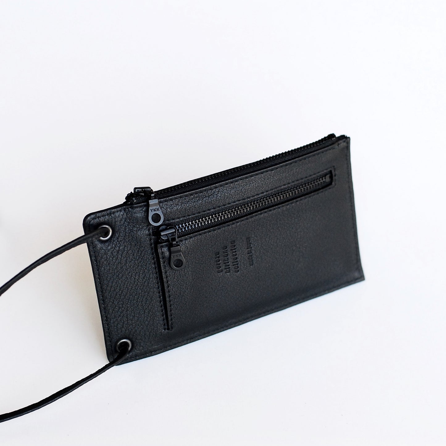 "SOLID STRUCTURED PHONE CASE" AVAILABLE IN THREE VARIATIONS