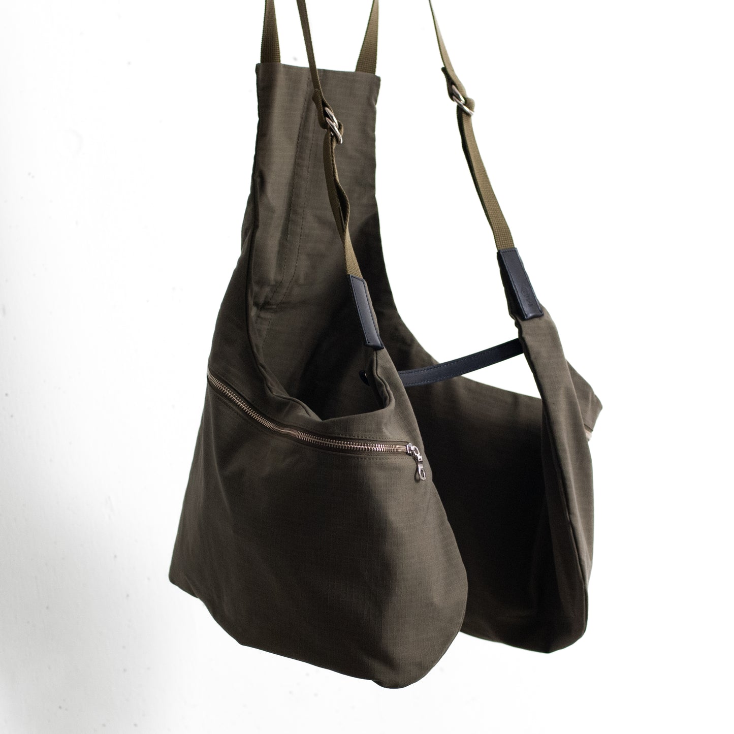 DEFORMATION W "SUEDE TONE" and "CORDURA®"