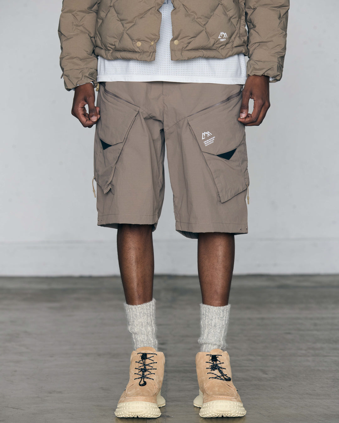 CMF OUTDOOR GARMENT APPROACH 04 SETTER